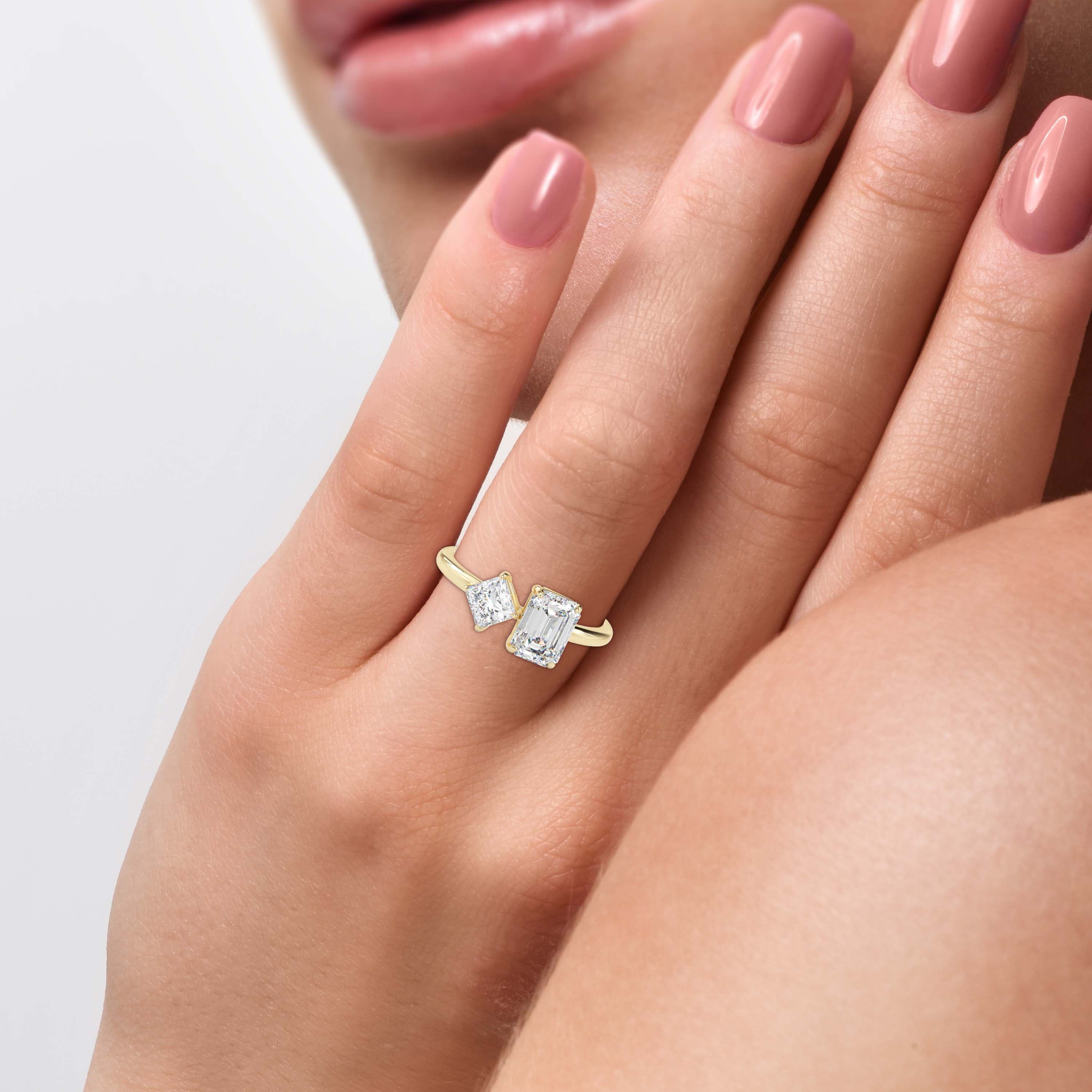 The Princess-Emerald Solitaire Ring 2.00 Carats in 9K Yellow Gold